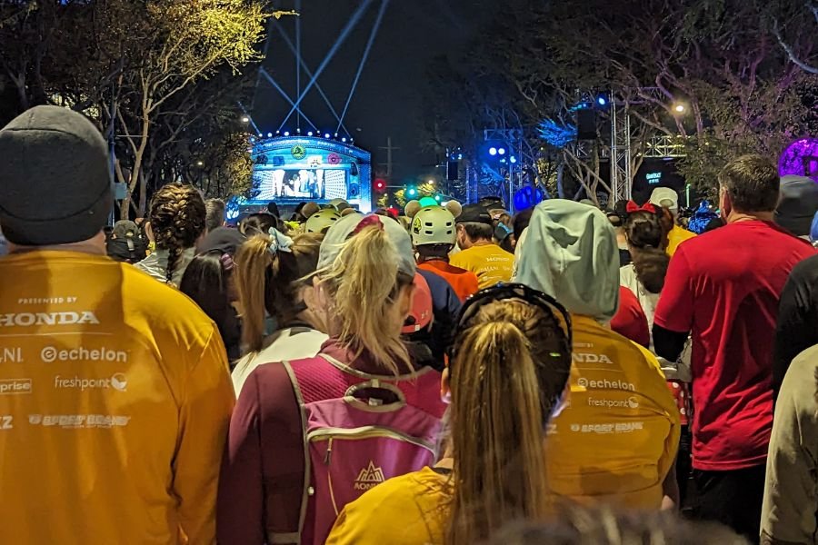Disneyland 10k race corral 2024 runDisney