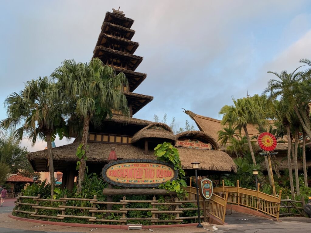 Enchanted_tiki_room_wdw Disney WOrld air conditioned show in July